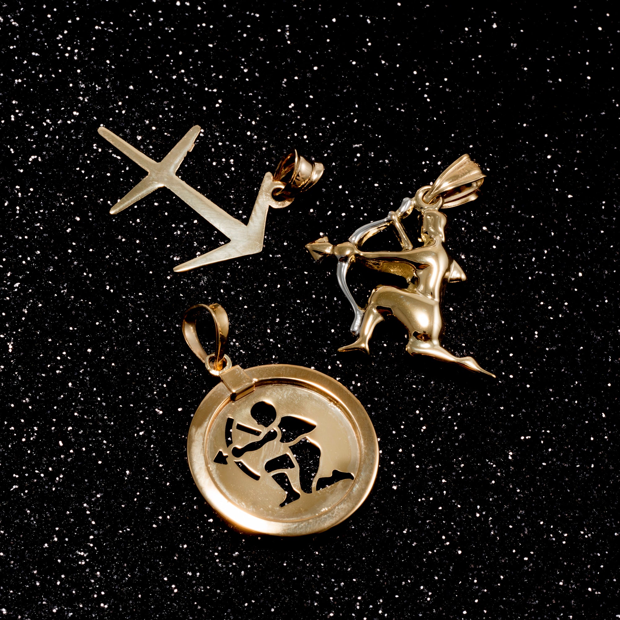 Mystical Zodiac Jewelry : Gold Pendants and Necklaces