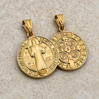 Load image into Gallery viewer, 14k Yellow Gold Benedict Medallion Pendant
