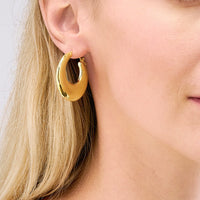 Load image into Gallery viewer, 14k Yellow Gold Graduated Puffed Hoop Earrings with Hinged Back

